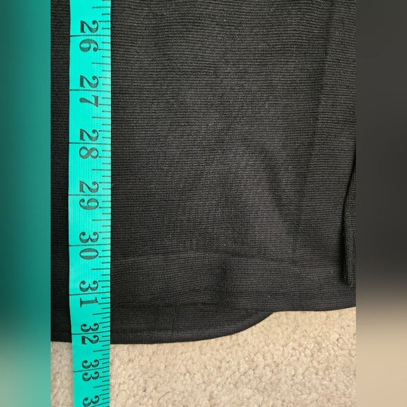 INGRAM ITALY Black Wool Midi Sweater Jacket. Size Small - Picture 13 of 13